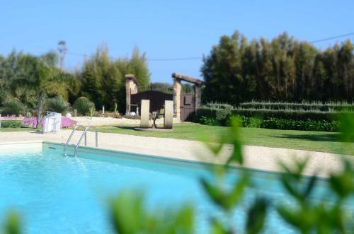 Mythos Holidays & Events