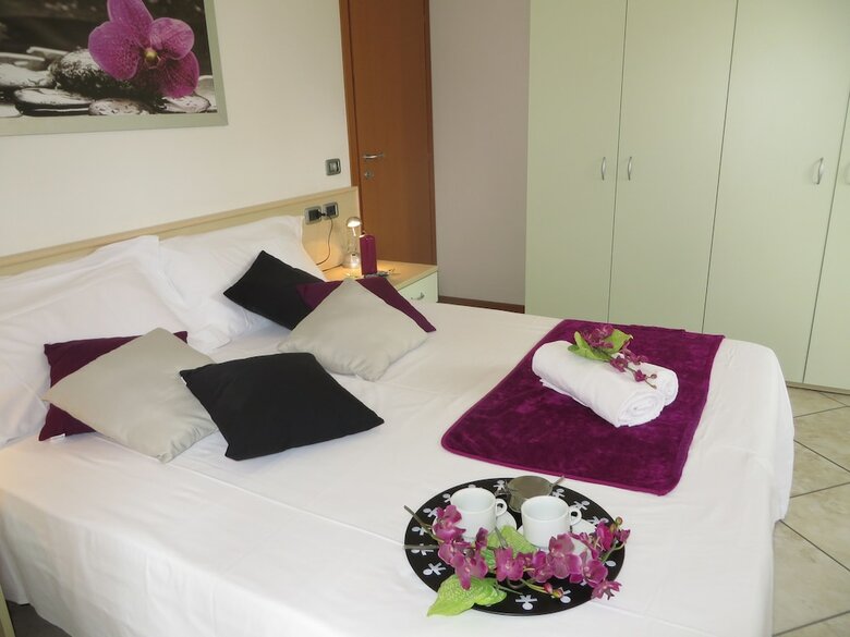 Bella Villa Apartments