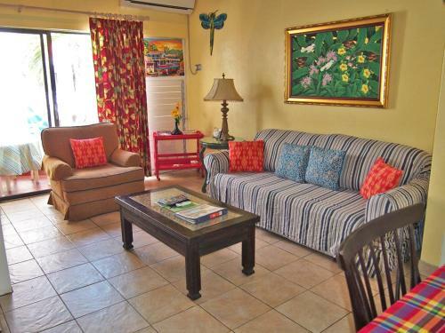 Apartamentos Chrisanns Beach Resort - Apt 9 The Paradise Suite