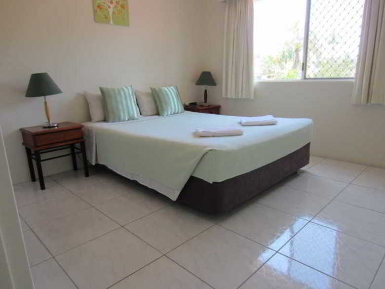 Tradewinds Mcleod Apartments