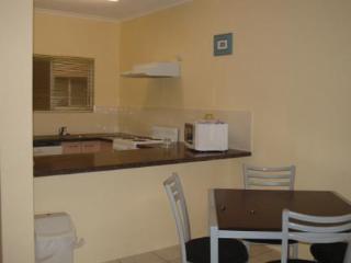 Tradewinds Mcleod Apartments