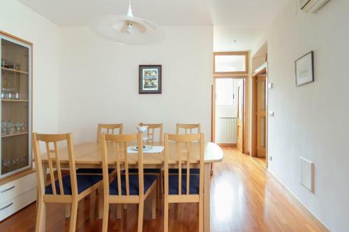 Santacroce Halldis Apartment