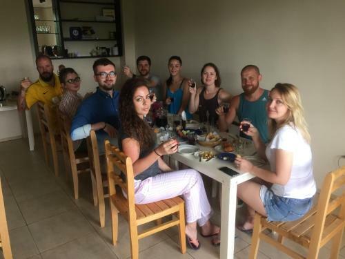 Hostal Aloft House