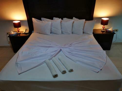 Al Fakher Hotel Apartments & Suites