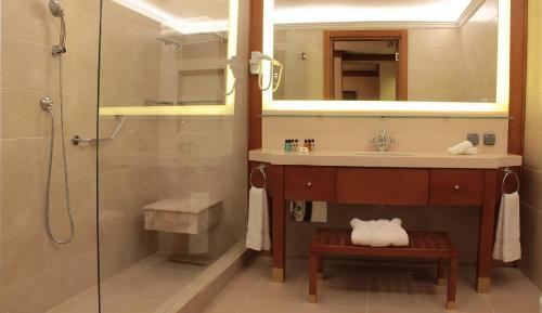 Thousand Nights Hotel