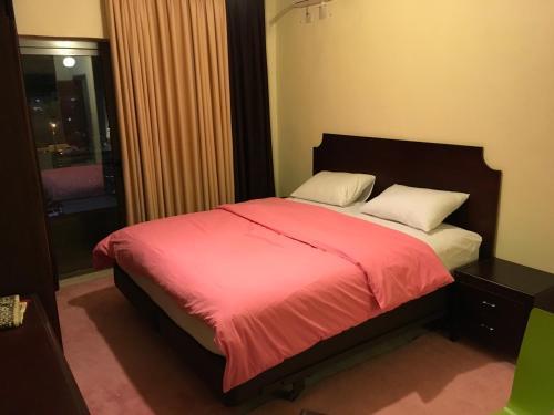 Suzan Studios & Apartments