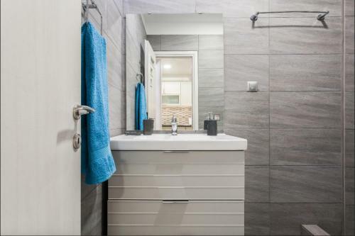 Beautiful Apartment At Plaka