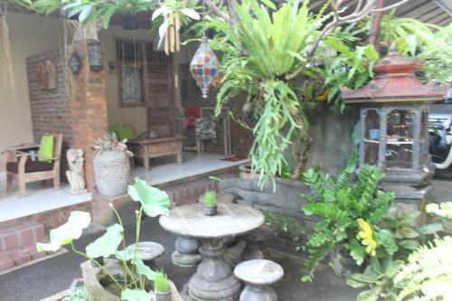 Samblung Mas House