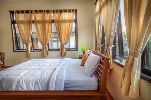 Koko Guesthouse And Homestay