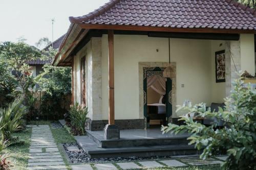 Koko Guesthouse And Homestay