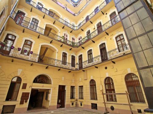 Apartamento Kiraly