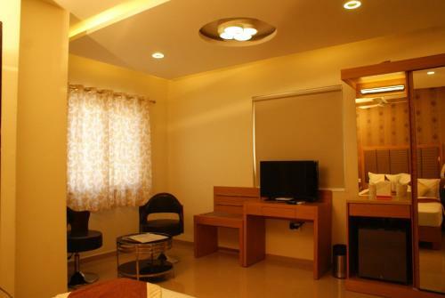 Ruby Pride Luxury Hotel