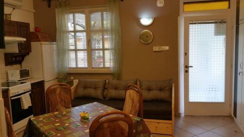 Apartment Patr�cia With Garden