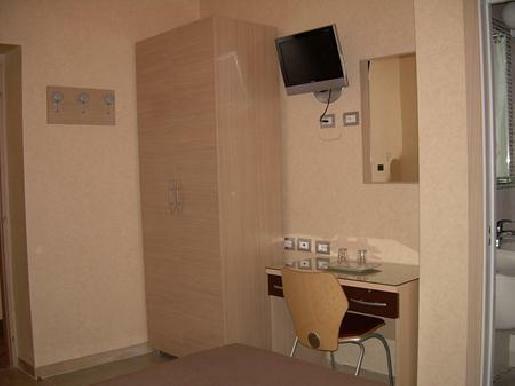 Hotel Elide