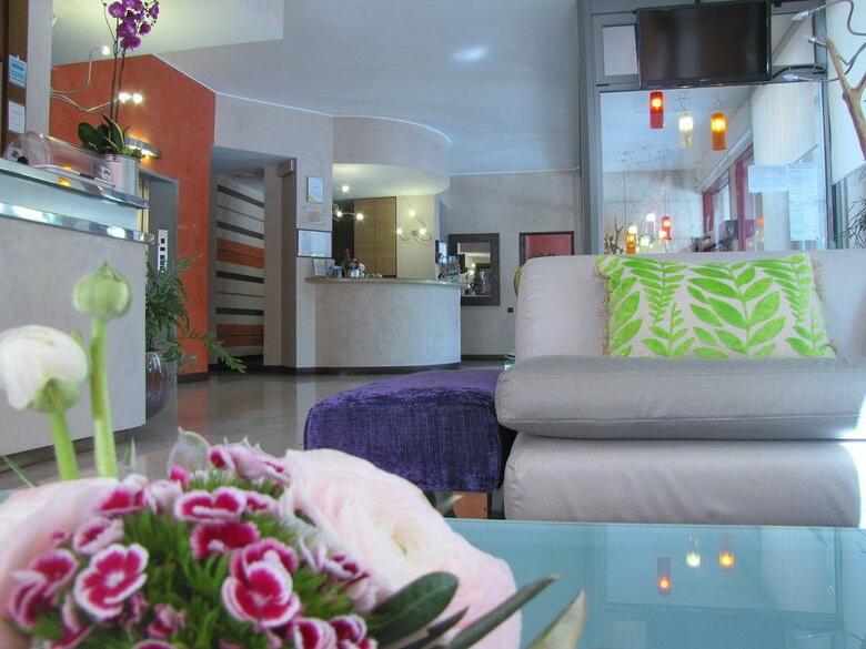 Park Hotel Meubl�