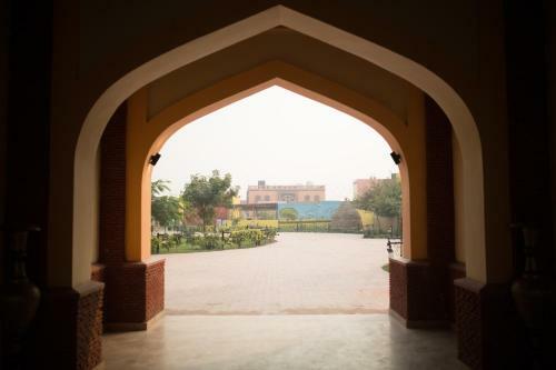 Hotel Sadda Pind