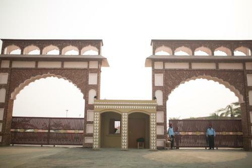 Hotel Sadda Pind