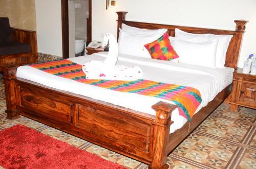 Hotel Sadda Pind