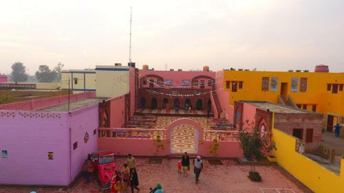 Hotel Sadda Pind