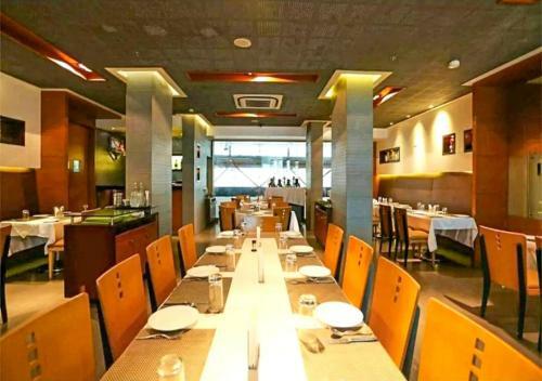 Hotel Suncity Premier Andheri