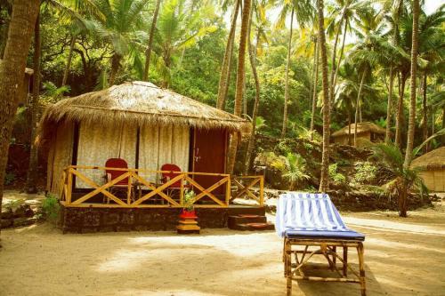 Hotel Krishna Paradise Beach Resort