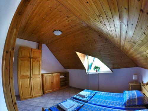 Hostal Balaton White House