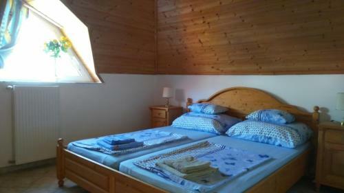 Hostal Balaton White House
