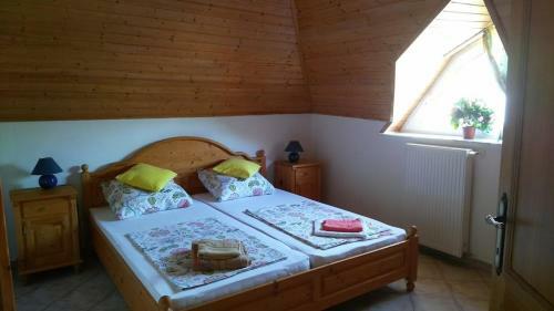 Hostal Balaton White House