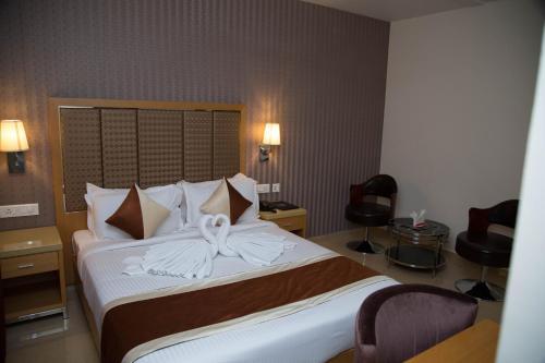 Ruby Pride Luxury Hotel