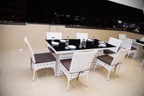 Ruby Pride Luxury Hotel