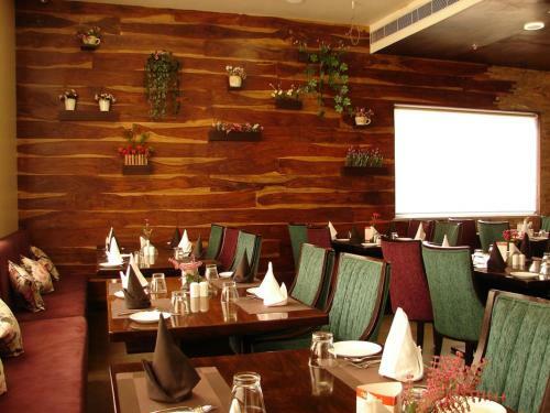 Hotel Grand Maple