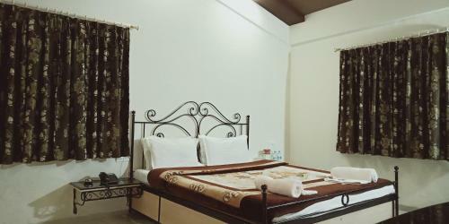 Hotel Arya