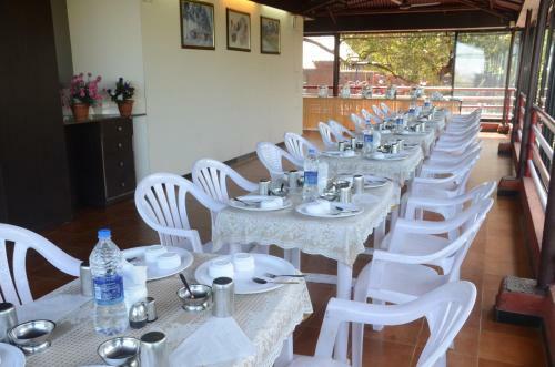 Hotel Arya