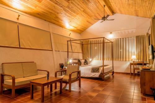 Hotel Grape County Eco Resorts