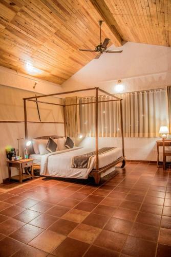 Hotel Grape County Eco Resorts
