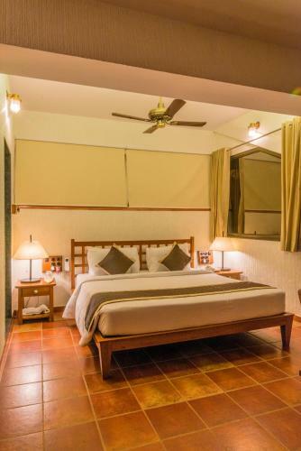 Hotel Grape County Eco Resorts
