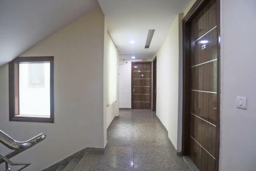 Hotel Rampal Palace
