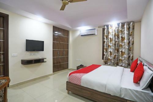 Hotel Rampal Palace