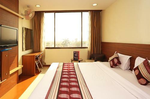 Hotel Corbiz Tower