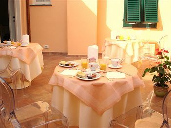 Hotel Moderno