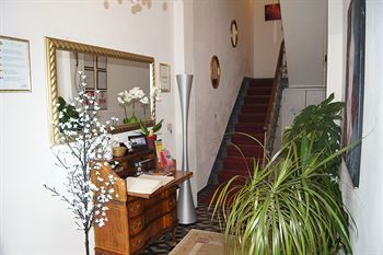 La Mimosa Bed And Breakfast