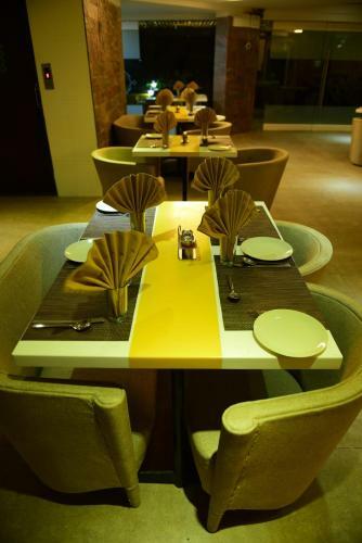 Hotel Shagun Residency