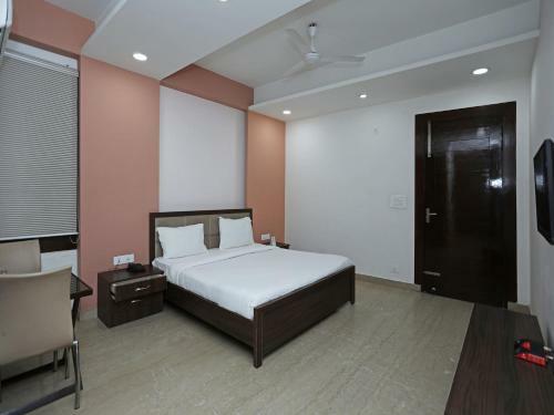 Hotel Oyo Rooms Gip Mall