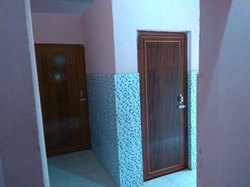 Hostal Lm Transit Hose