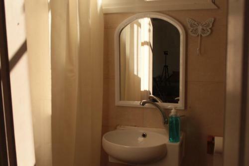 Tannous Aparthotel