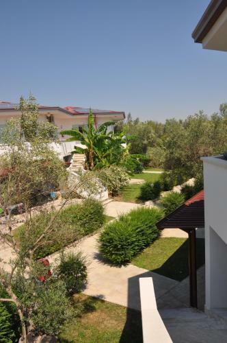 Aparthotel Borgo Degli Ulivi Natural Resort