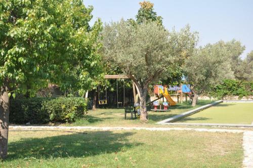 Aparthotel Borgo Degli Ulivi Natural Resort
