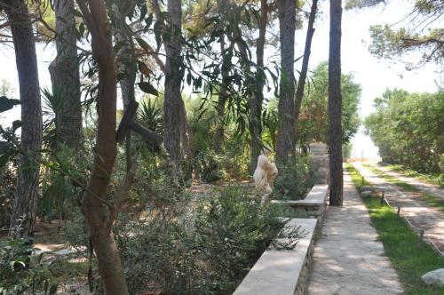 Aparthotel Borgo Degli Ulivi Natural Resort