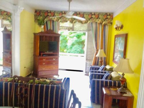 1st Class Sea Edge Villa 2