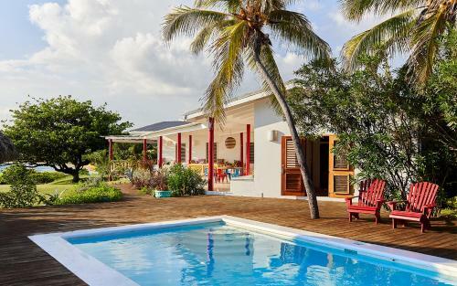 Pelican Three-bedroom Villa